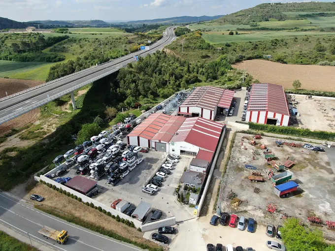 Instalaciones de Recuperaciones Valdizarbe en Puente la Reina, Navarra